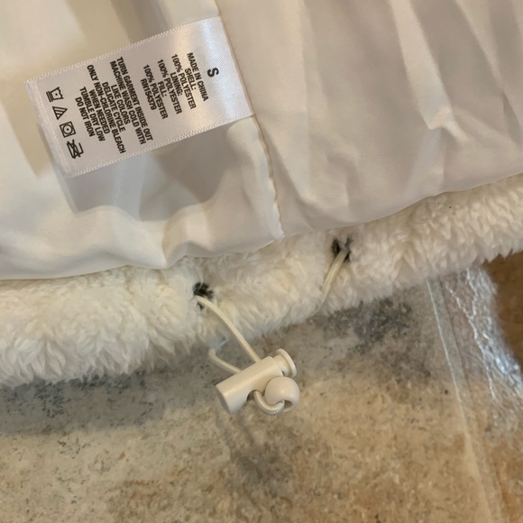 Aeropostale Soft Puffer Jacket - Picture 6 of 9